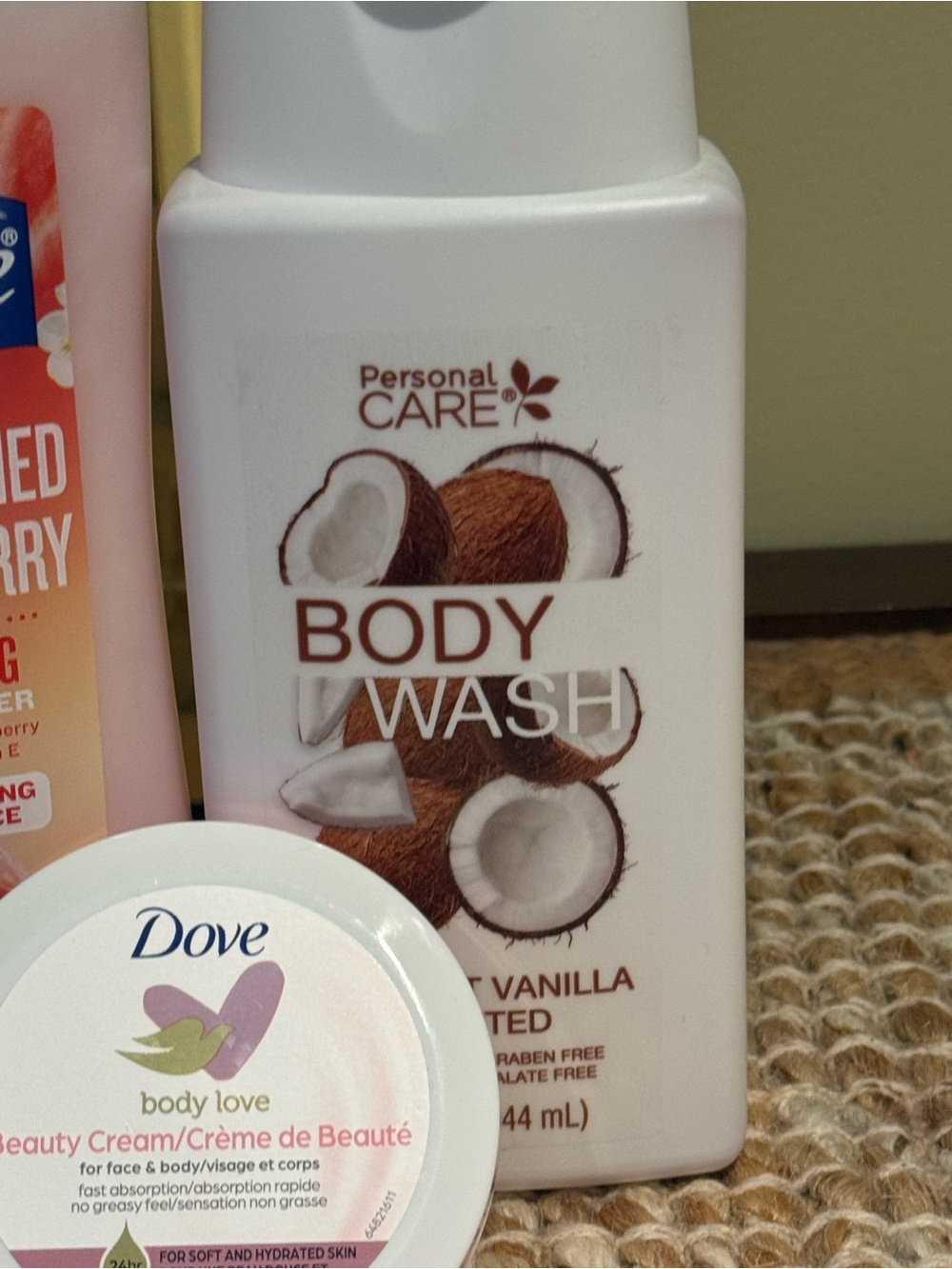 Bundle Suave Conditioner, Personal Care Body Wash, Dove Beaty Cream. 3 pieces. - Picture 3 of 7